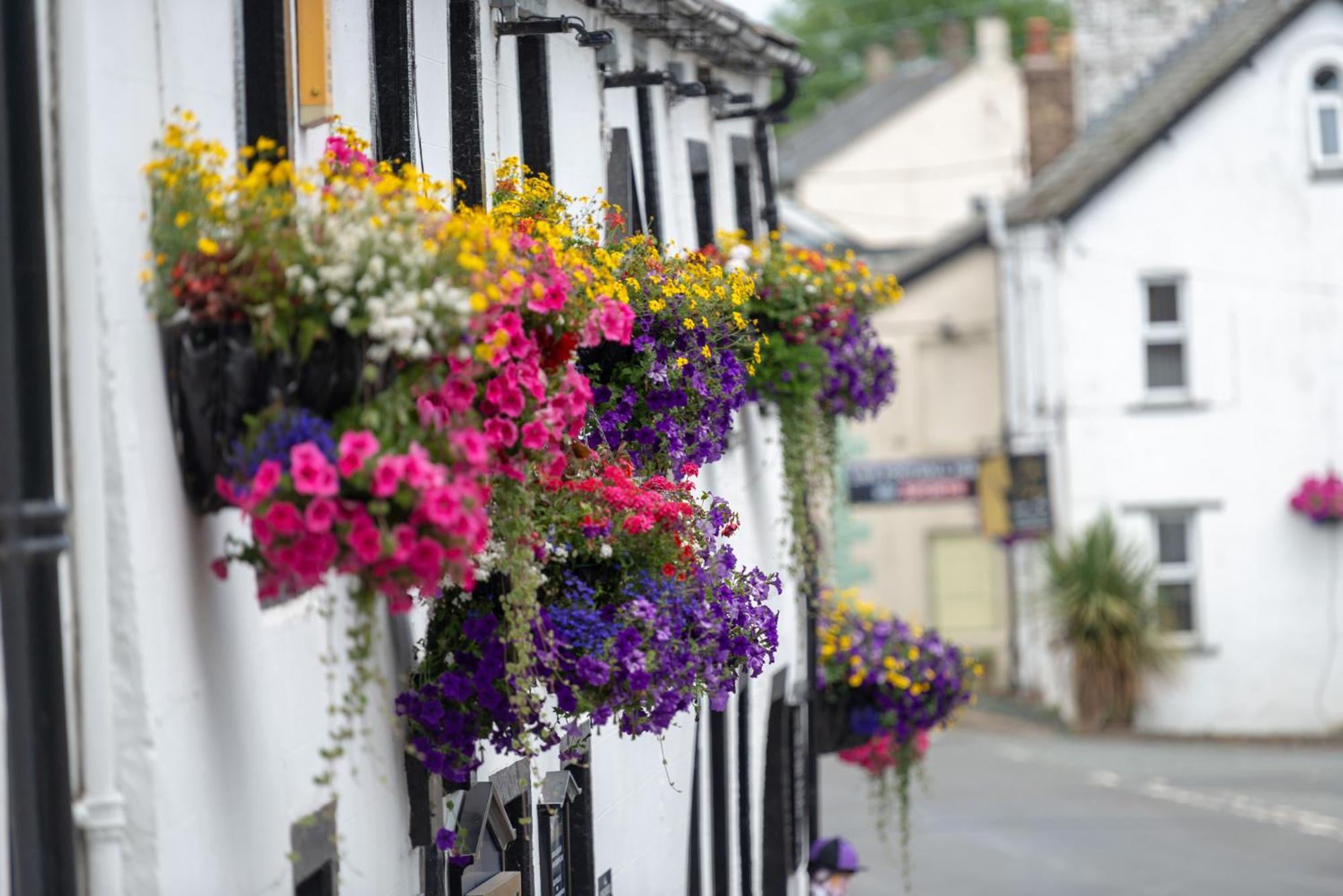 The Horse And Farrier Inn And The Salutation Inn Threlkeld Keswick Exterior foto